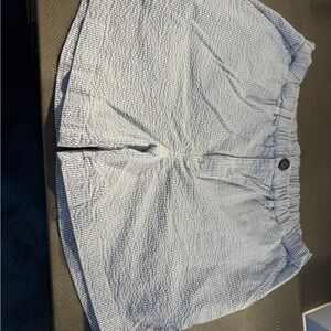 Chubbies Blue and White Bermuda Shorts Relaxed Fit Seersucker